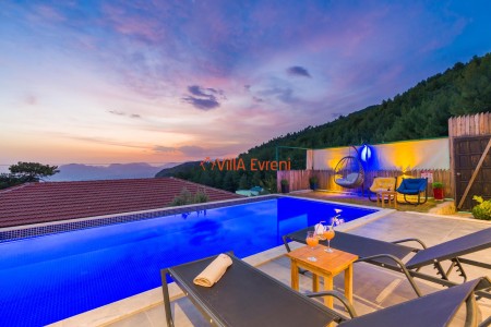 VillA İclal